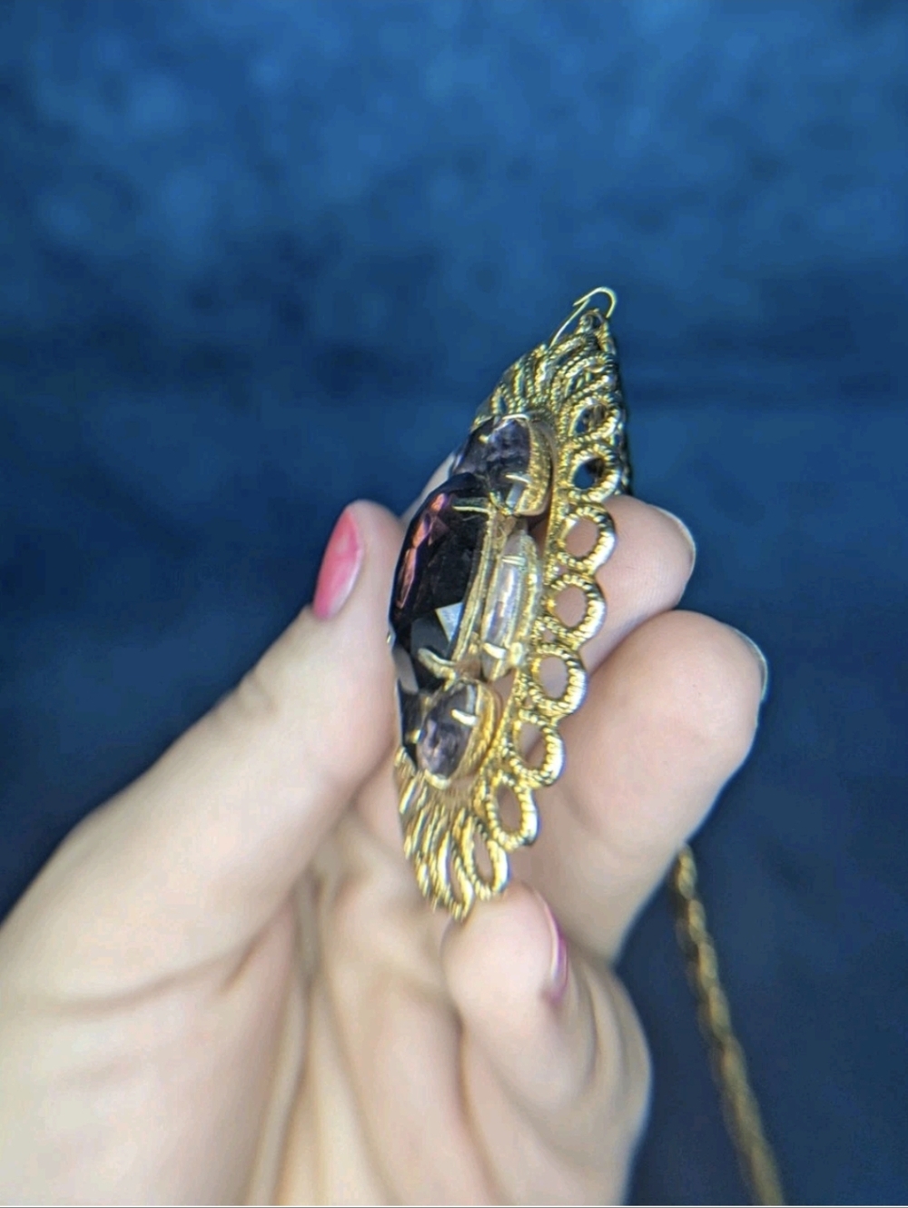 Purple Stone Gold Tone Pendant Necklace 14" Fashion Jewelry - Picture 6 of 12